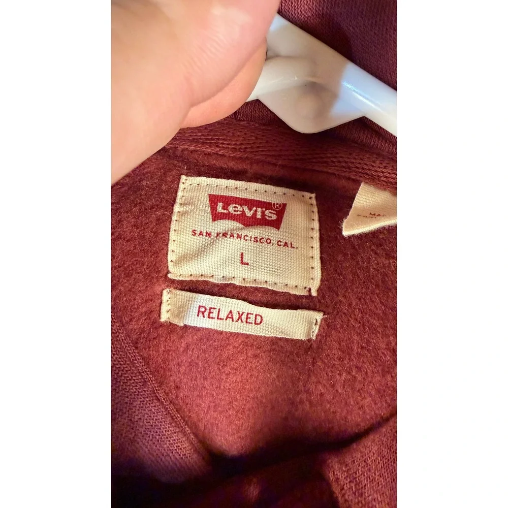 Levis Relaxed Fit Colorblock Hoodie Burgundy Gold Embroidered Logo A3307-0000 L